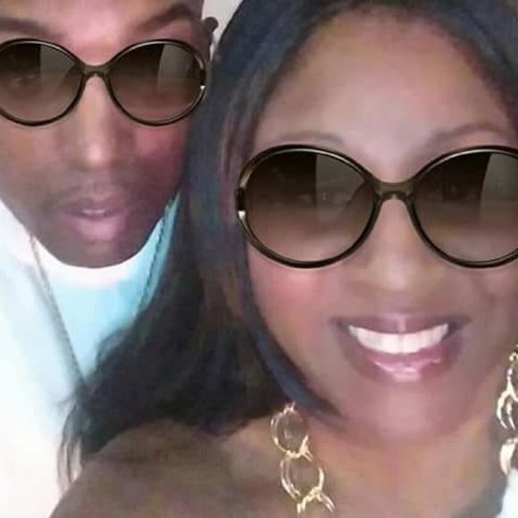 Meet your Posher, Byron - Picture 1 of 1